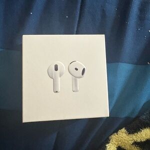 Apple AirPods4 NEVER OPENED